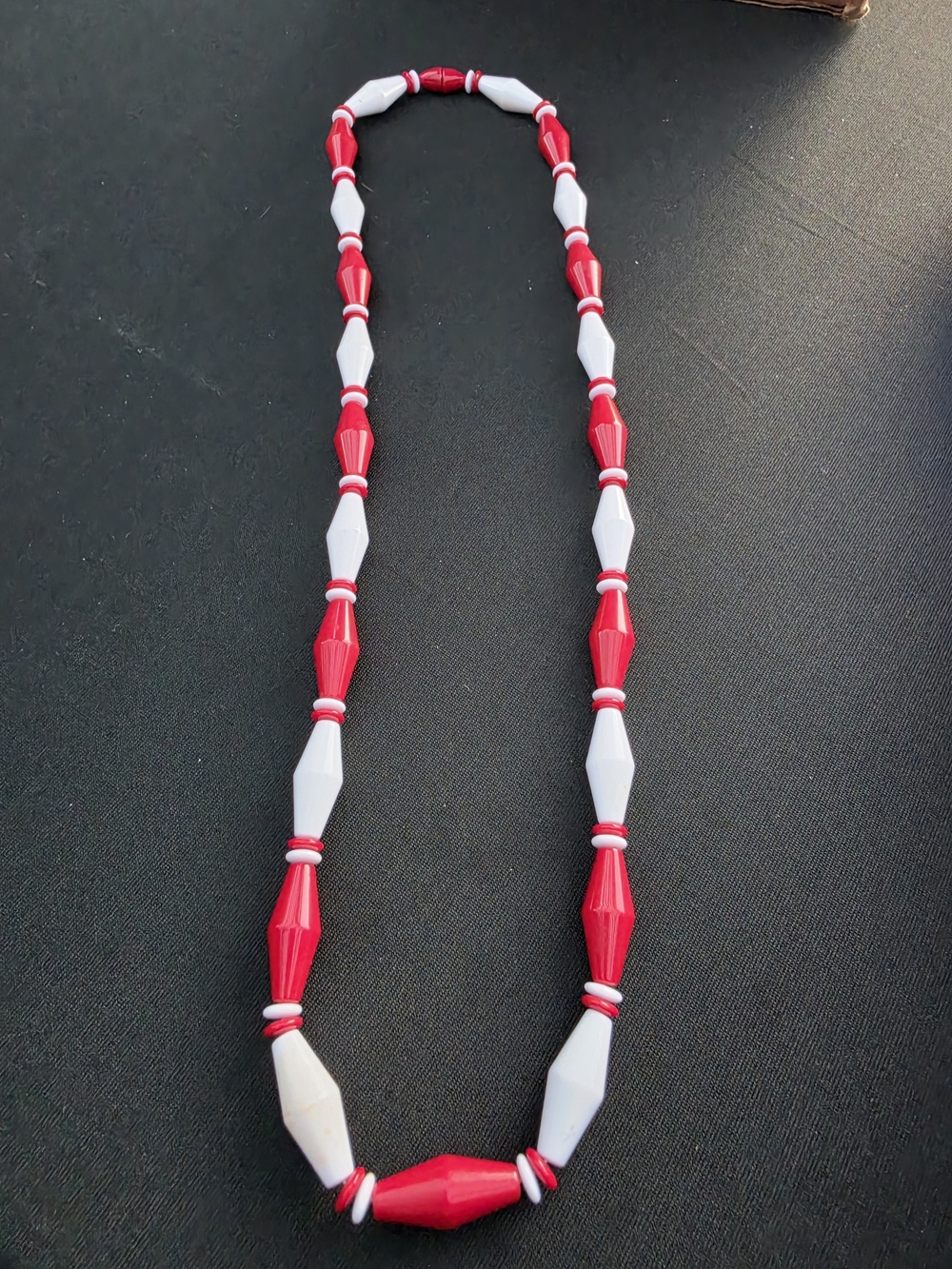 Vintage Avon Red and White Beaded Necklace - Women's Jewelry